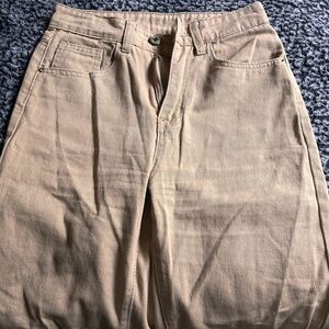 Tan and cream carpenter pants - perfect for skating or streetwear
